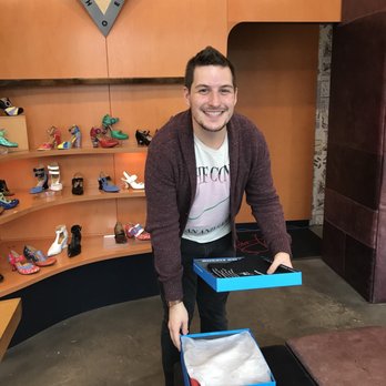 john fluevog near me