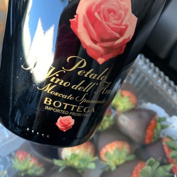 The Fresh Market - Valentines moscato - Grocery Near Me - Augusta, Georgia The Fresh Market - Valentines moscato - Grocery Near Me - Augusta, Georgia