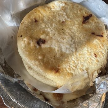 El Comal Pupuseria - Pupusas - Salvadoran Near Me - Jamaica, New York El Comal Pupuseria - Pupusas - Salvadoran Near Me - Jamaica, New York