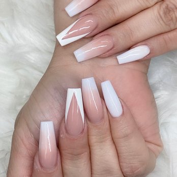Top Coat Nails & Lashes - Full set acrylic. All colors are acrylic powder, only the V was hand painted. - Nail Salons Near Me - Long Beach, California
