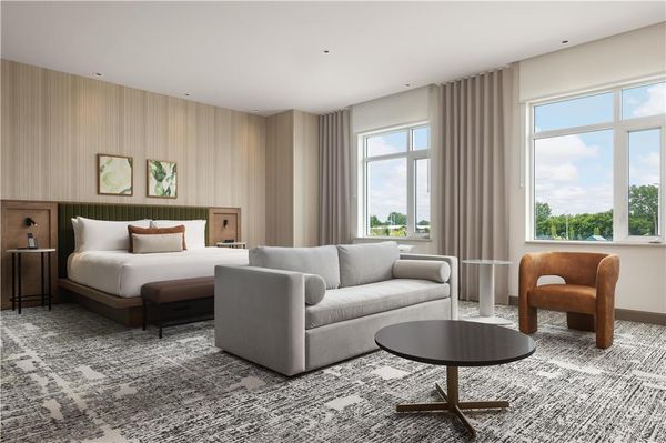 Hotel Railwayparc Montreal, Tapestry Collection by Hilton by null