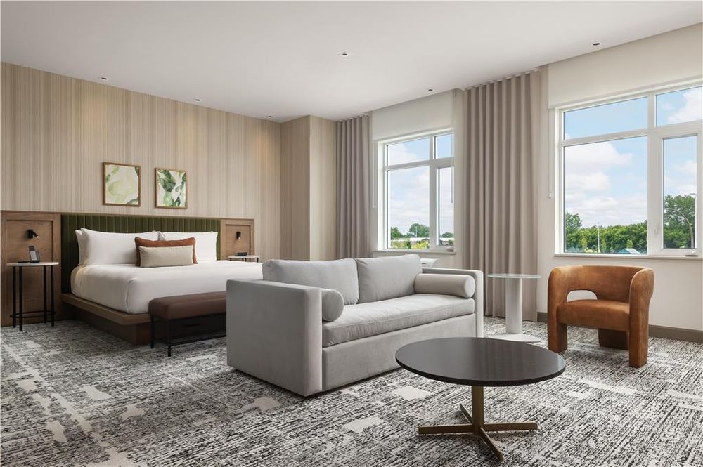 Hotel Railwayparc Montreal, Tapestry Collection by Hilton