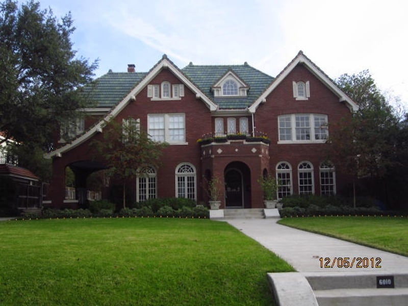 Slide of Scott Exteriors