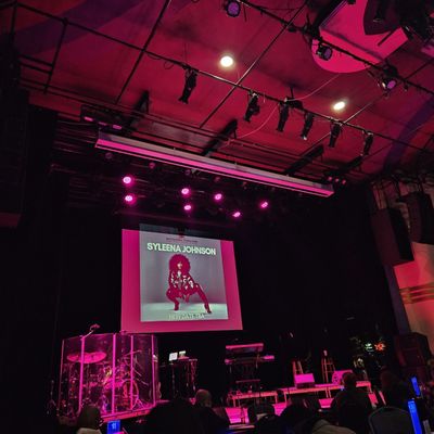 Bethesda Theater by null