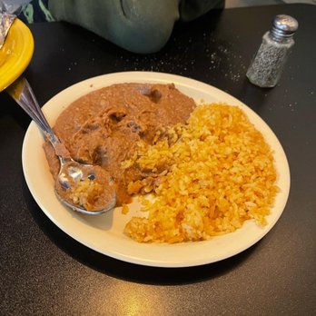 Taqueria El Compadre - Bean and rice plate for my child was good - Mexican Near Me - Modesto, California