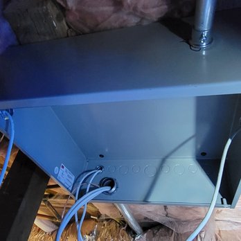 Hernandez AV Hookup - Home Theatre Installation Near Me