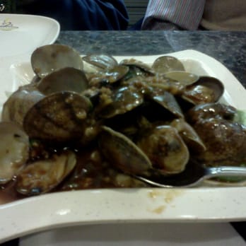 Chi Cafe - Baby clams with black bean sauce - Hong Kong Style Cafe Near Me - Chicago, Illinois Chi Cafe - Baby clams with black bean sauce - Hong Kong Style Cafe Near Me - Chicago, Illinois