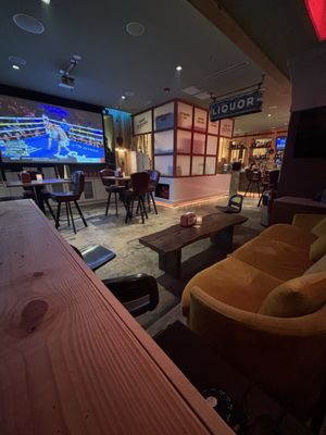 Nuri's Tavern by null