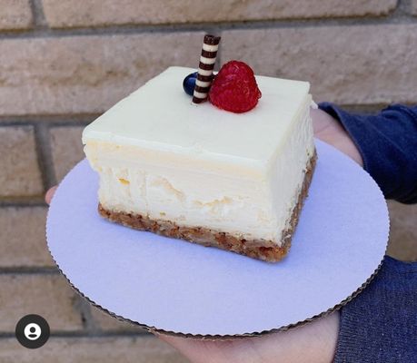 Howie's Market by null