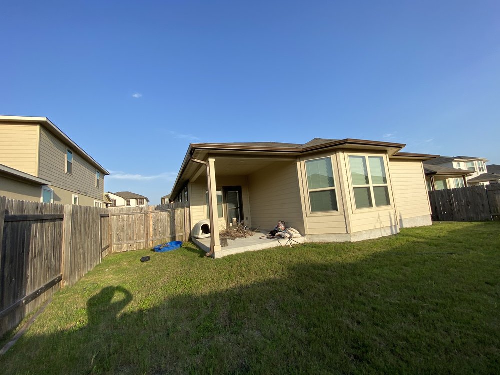 Slide of Murillo Seamless Gutters