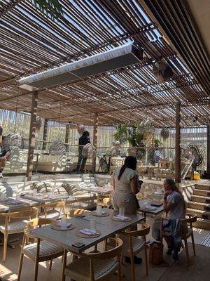 LULU Restaurant LA by null