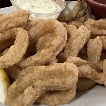 The Causeway Restaurant - Calamari - Seafood Near Me - Gloucester, Massachusetts The Causeway Restaurant - Calamari - Seafood Near Me - Gloucester, Massachusetts