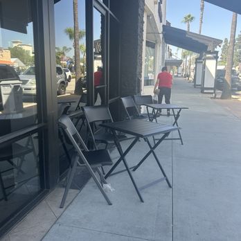 Mi Flor Mayor Coffee & Co - Outdoor seating - Coffee & Tea Near Me - Fontana, California