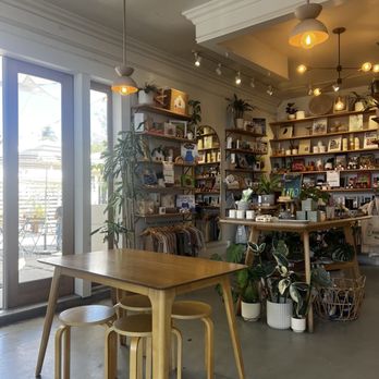 Communal - Indoor seating and shop - Coffee & Tea Near Me - San Diego, California