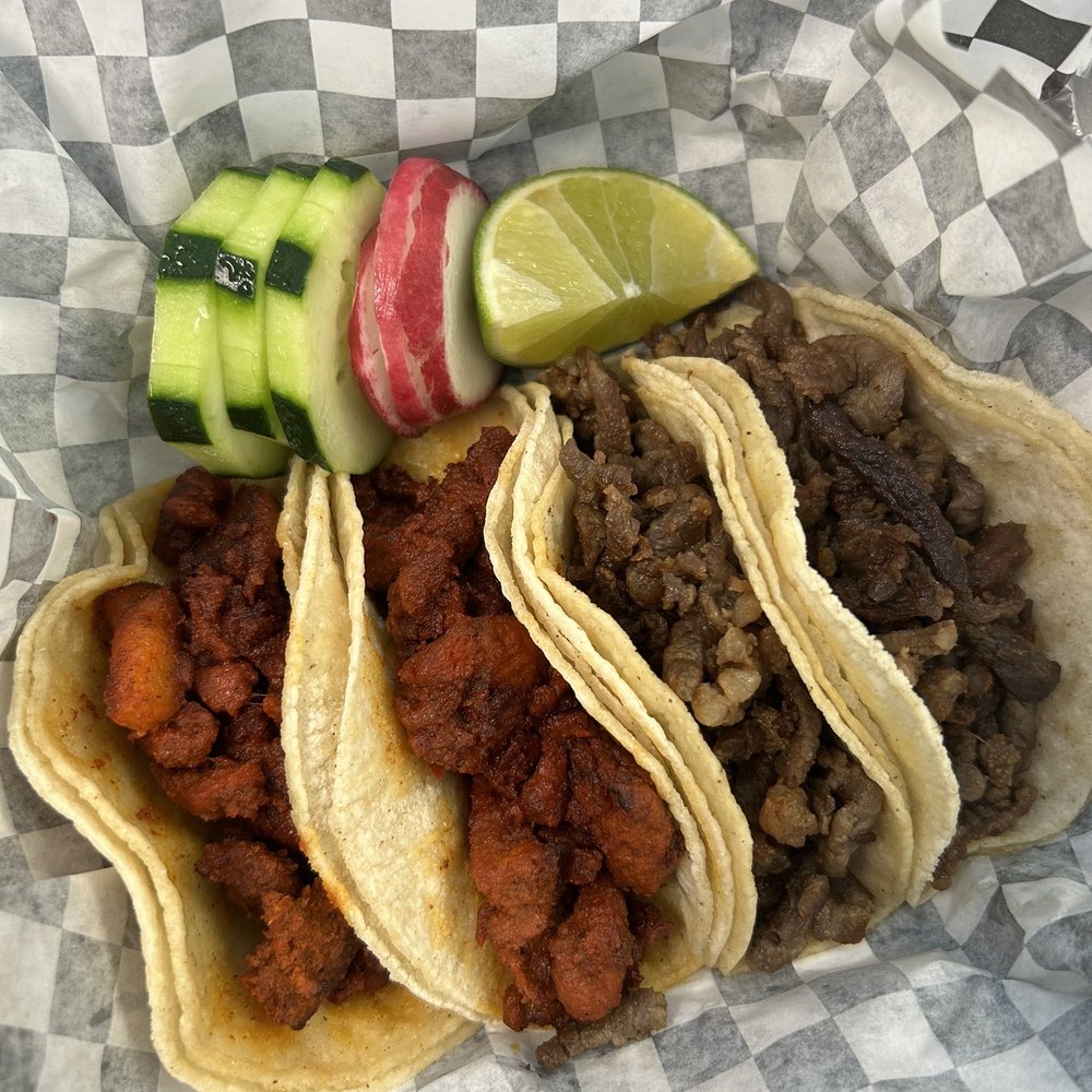 Tia Rosies Kitchen - Al pastor and asada tacos (comes with salsas, cilantro, onions, but I photographed naked) - Tacos Near Me - Hapeville, Georgia