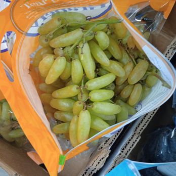 ACME Markets - Grapes . You cannot find anywhere else. - Grocery Near Me - Montclair, New Jersey
