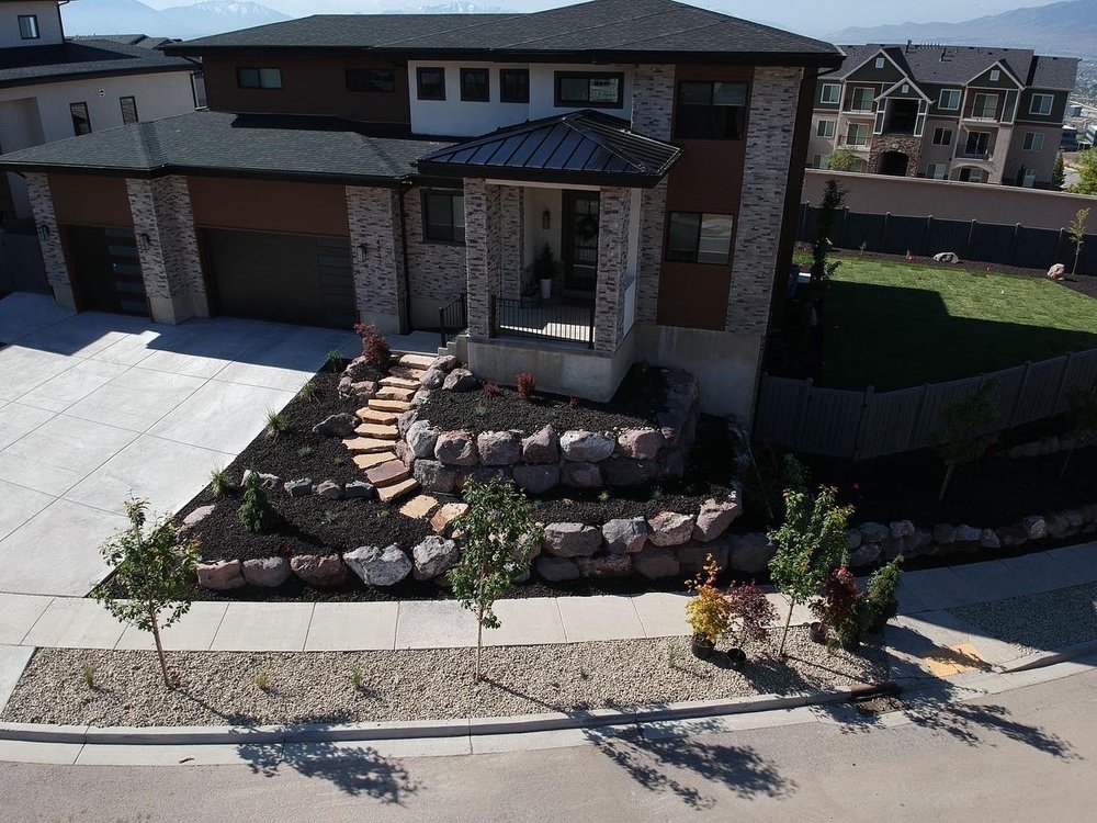 ELEVATED LANDSCAPING & CONCRETE Updated September 2024 49 Photos