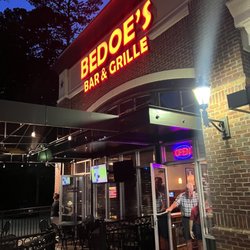 Bedoe's Bar & Grille