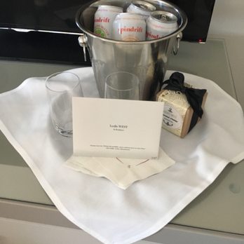 Hotel Commonwealth - Very nice little welcome basket! - Hotels Near Me - Boston, Massachusetts Hotel Commonwealth - Very nice little welcome basket! - Hotels Near Me - Boston, Massachusetts