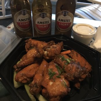 Pinehurst Resort - Buffalo hot wings , excellent! - Resorts Near Me - Pinehurst, North Carolina