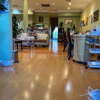 Stella Making Beauty - Nail Salons Near Me - Burbank, California