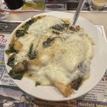 Captain's Pizza and Grill - Chicken spinach linguine melted cheese DELICIOUS!!! - Pizza Near Me - Millsboro, Delaware Captain's Pizza and Grill - Chicken spinach linguine melted cheese DELICIOUS!!! - Pizza Near Me - Millsboro, Delaware