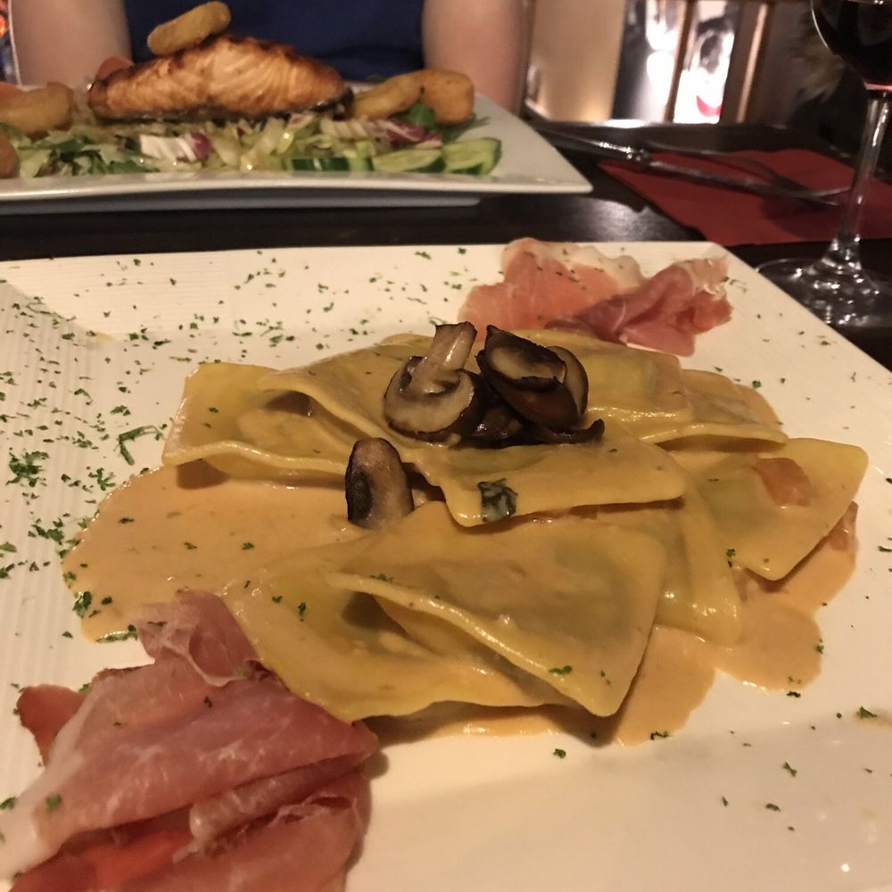 Publico - Ravioli - Mediterranean Near Me - Brussels, BRU