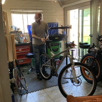 Deft Cycle - Working away - Bike Repair/Maintenance Near Me - Tempe , Arizona Deft Cycle - Working away - Bike Repair/Maintenance Near Me - Tempe , Arizona