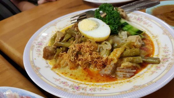 Lucky Indonesia Restaurant by null