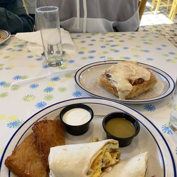 Big Bad Breakfast - Spring Hill - Wrap, Cinnamon Rolls and - Breakfast & Brunch Near Me - Spring Hill, Tennessee Big Bad Breakfast - Spring Hill - Wrap, Cinnamon Rolls and - Breakfast & Brunch Near Me - Spring Hill, Tennessee