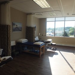 Lifemark Physiotherapy - Saint John - Lifemark P.C.treatment room