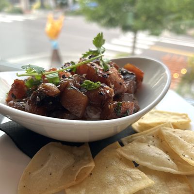 Baird's On B Bar & Grill by null