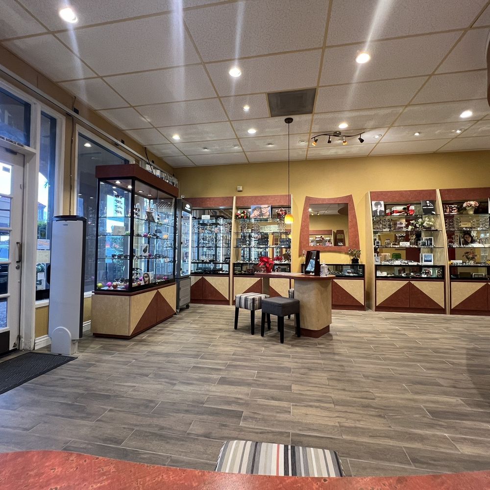 Hillcrest Optometry - Optometrists Near Me - San Diego, California