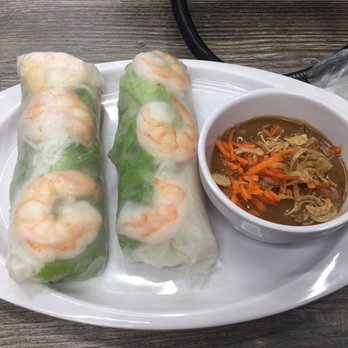 District 7 Pho - Looks pretty...but upon inspection, shrimp sliced in half and 100% bland. - Vietnamese Near Me - Las Vegas, Nevada District 7 Pho - Looks pretty...but upon inspection, shrimp sliced in half and 100% bland. - Vietnamese Near Me - Las Vegas, Nevada