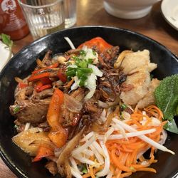 Saigon d'Anton - Duck bo bun (noodles)