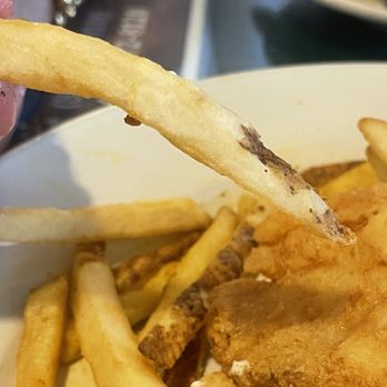 Tognazzini's Dockside - Soggy fry - Seafood Near Me - Morro Bay, California Tognazzini's Dockside - Soggy fry - Seafood Near Me - Morro Bay, California