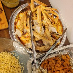 Major Flavor Catering & Meal Prep - Crab legs, shrimps ,angel hair pasta
