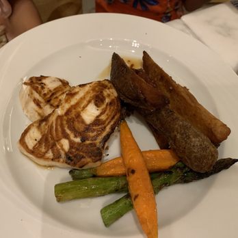 Halekulani Bakery - Kids meal- grilled fish - Bakeries Near Me - Honolulu, Hawaii