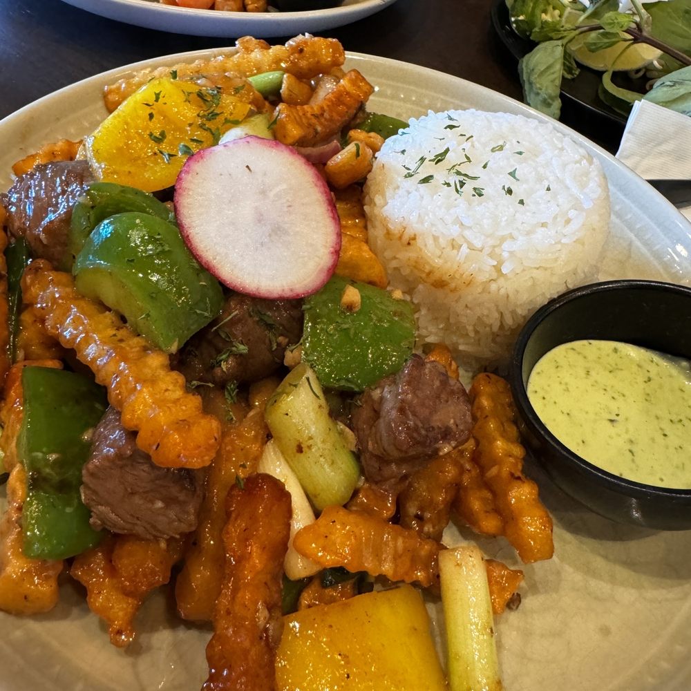 OMELI Kitchen - Lomo Saltado - Vietnamese Near Me - Fullerton, California