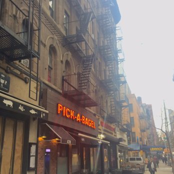 Pick-A-Bagel - Looking North as I walked in the early morning. 11/26/19 - Bagels Near Me - New York, New York