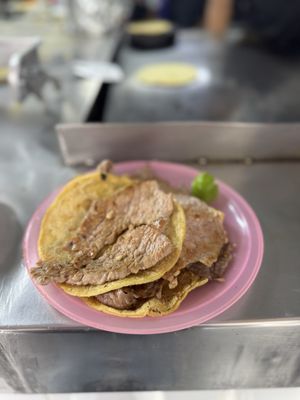 El Califa de León by null