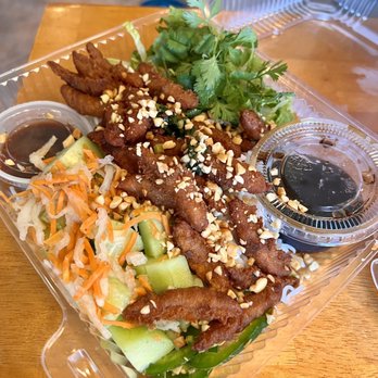 Leona Banh Mi - Vermicelli salad w/ vegan sweet and sour pork - Vietnamese Near Me - Albuquerque, New Mexico