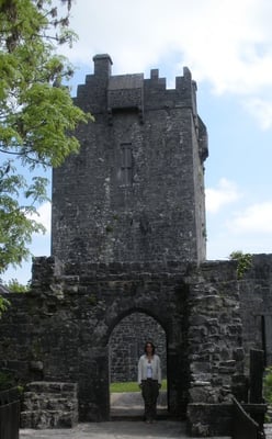 Aughnanure Castle by null