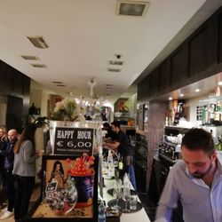 Caffè Milano - Panoramica dal bancone bar