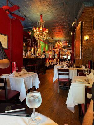 Chez Josephine by null