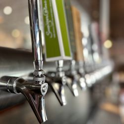 Jonathan’s The Rub East End - JTR tapping into the East End... #wine #beer #cocktails