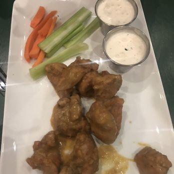 ComicX Restaurant Bar & Store - The golden wings - American Near Me - Phoenix, Arizona