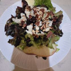The Terrace Restaurant at The Buccaneer - Apple pecan salad