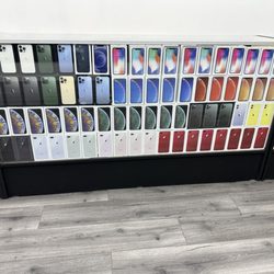 Wholesale PCS - iPhones