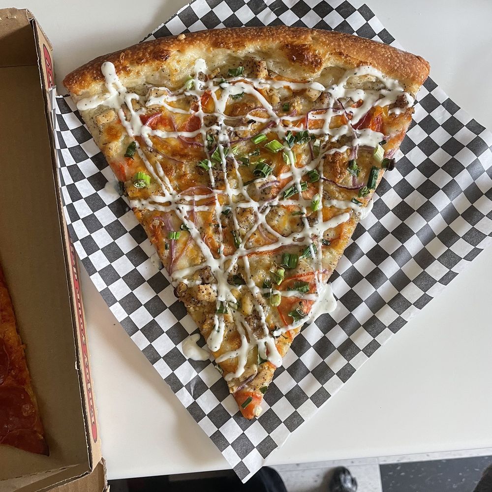 Super Slice Pizza - Garlic chicken - Pizza Near Me - El Cerrito, California Super Slice Pizza - Garlic chicken - Pizza Near Me - El Cerrito, California